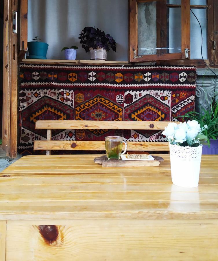 Ailama Guesthouse Mestia Zewnętrze zdjęcie