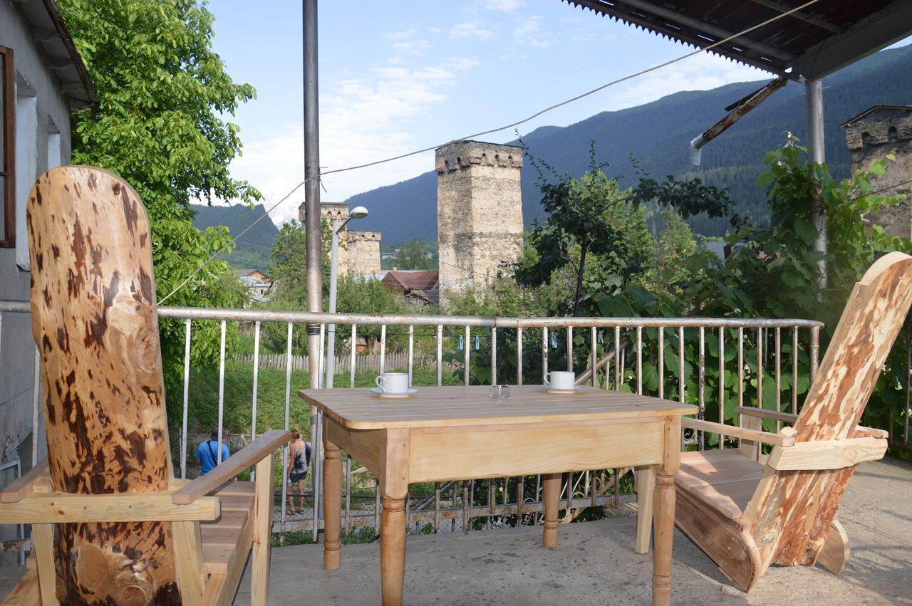 Ailama Guesthouse Mestia Zewnętrze zdjęcie