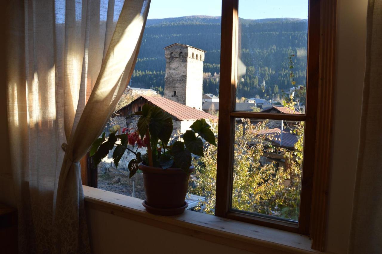 Ailama Guesthouse Mestia Zewnętrze zdjęcie